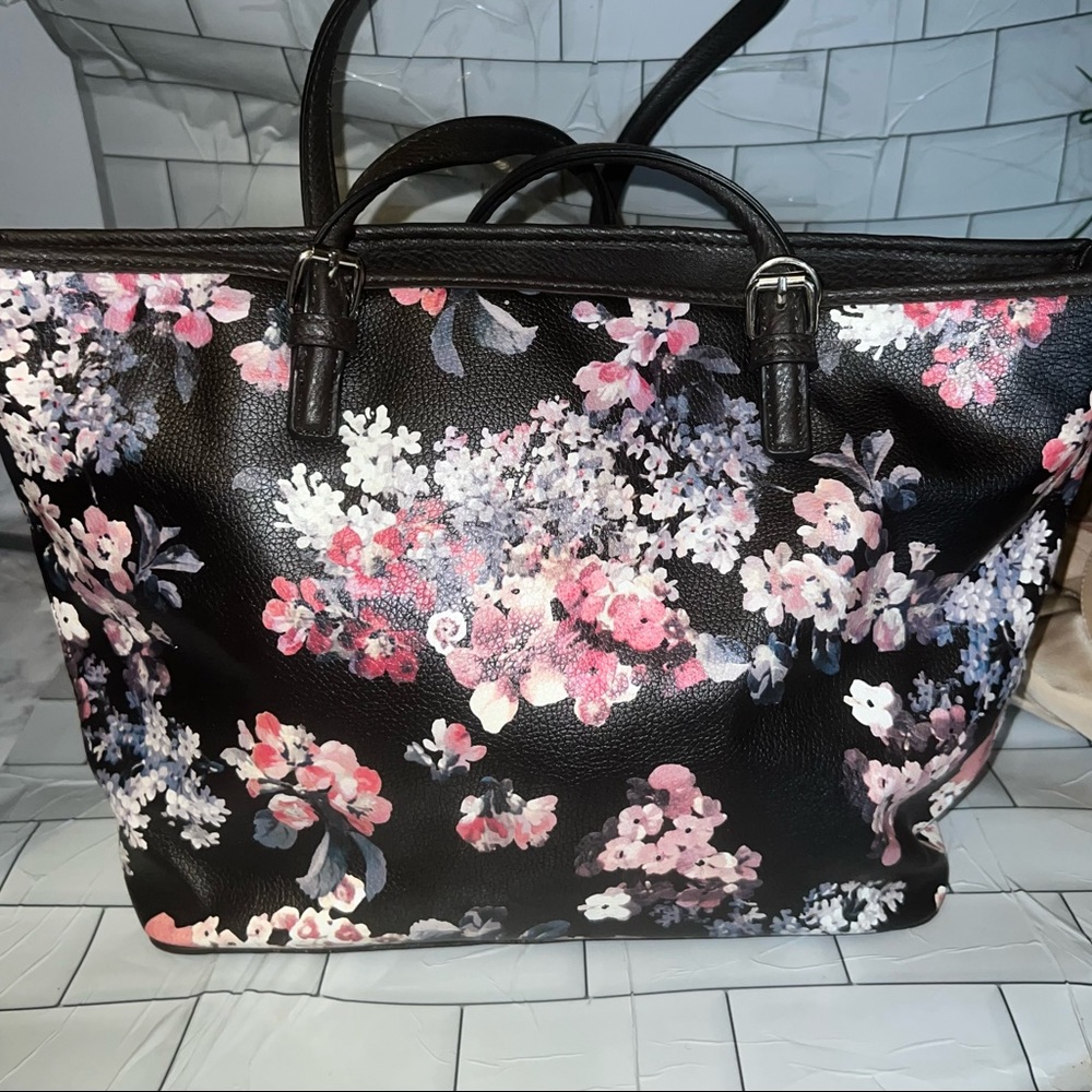 Bueno Purse